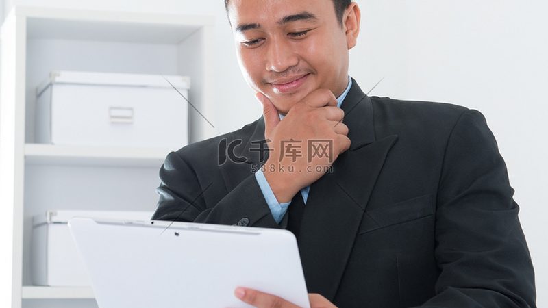 云端与本地部署：电商ERP报价单的两种选择**